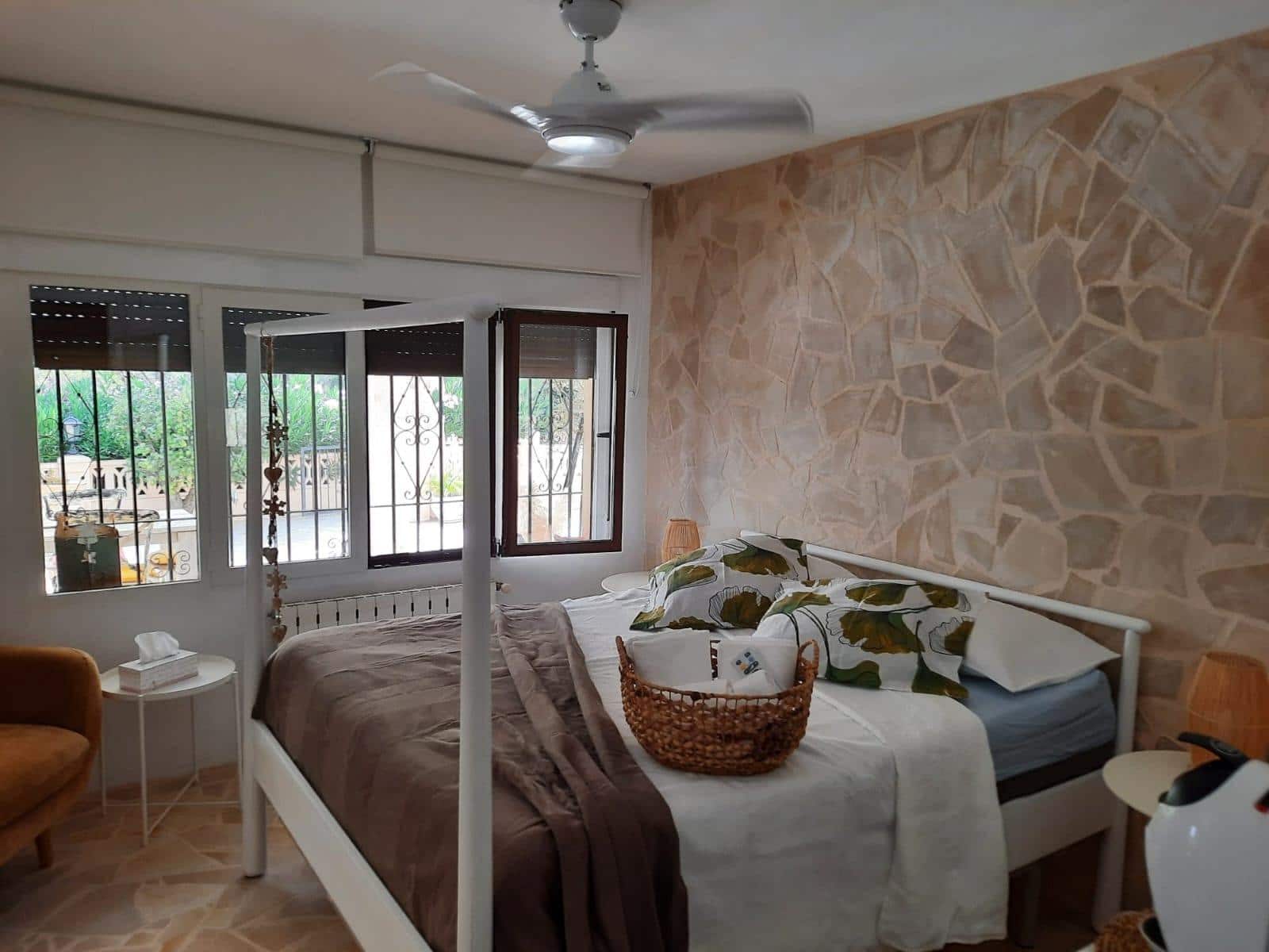 7 bedroom Villa for sale in Castell de Castells with pool - € 595,000 (Ref: 8932299)