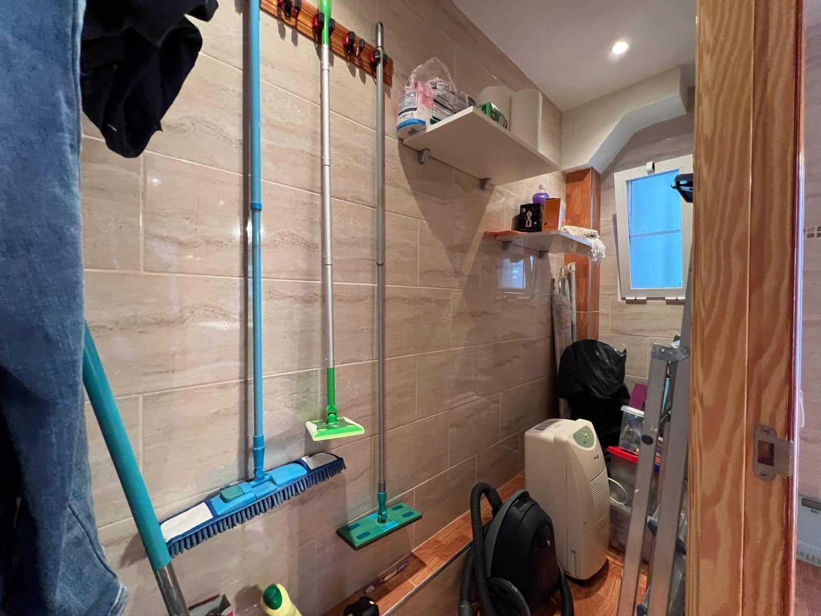 Chalet de 4 habitaciones en La Nucia en venta con piscina garaje - 560.000 € (Ref: 8939469)