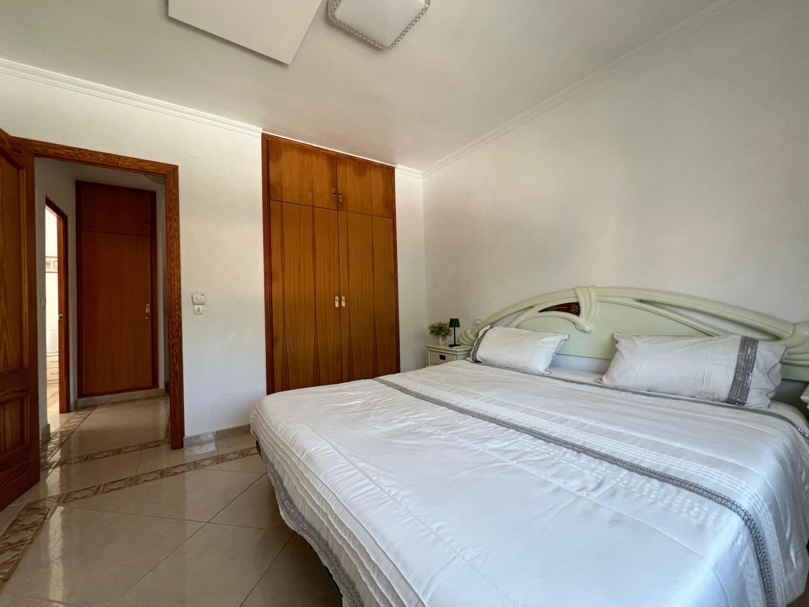 Chalet de 4 habitaciones en La Nucia en venta con piscina garaje - 560.000 € (Ref: 8939469)