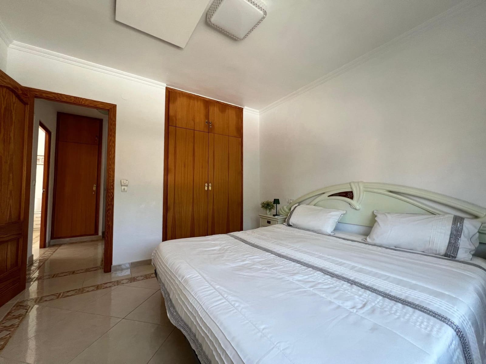 Chalet de 4 habitaciones en La Nucia en venta con piscina garaje - 560.000 € (Ref: 8939469)