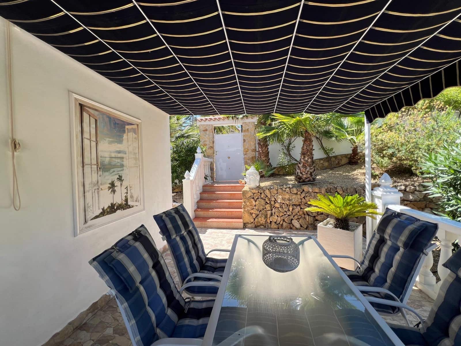 Chalet de 4 habitaciones en La Nucia en venta con piscina garaje - 560.000 € (Ref: 8939469)