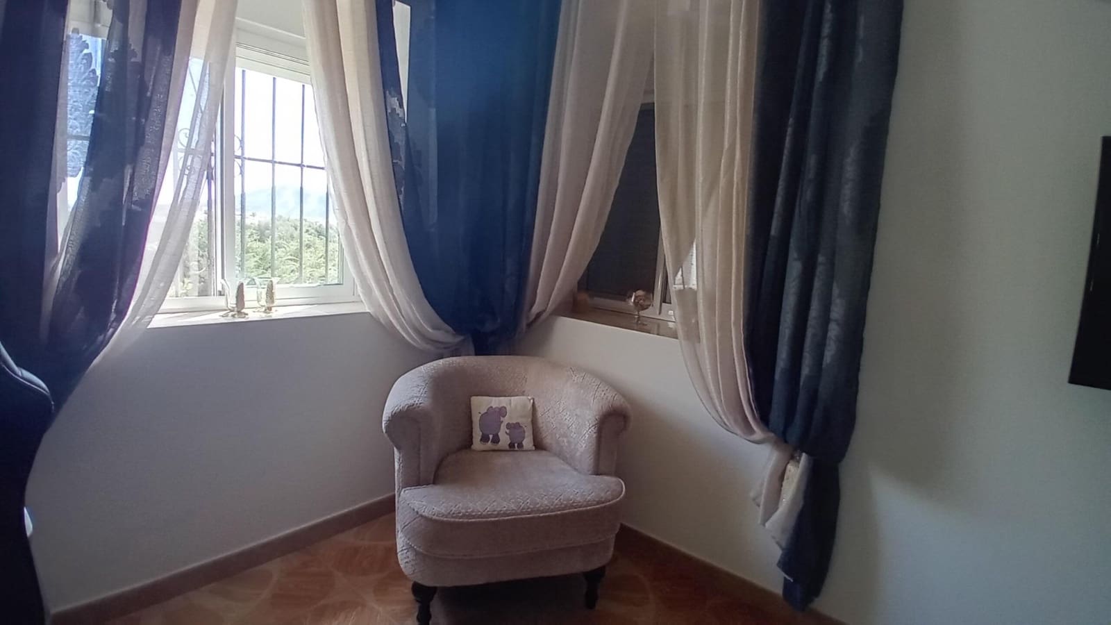 3 bedroom Villa for sale in Alfaz del Pi / L'Alfas del Pi with pool garage - € 520,000 (Ref: 8940036)