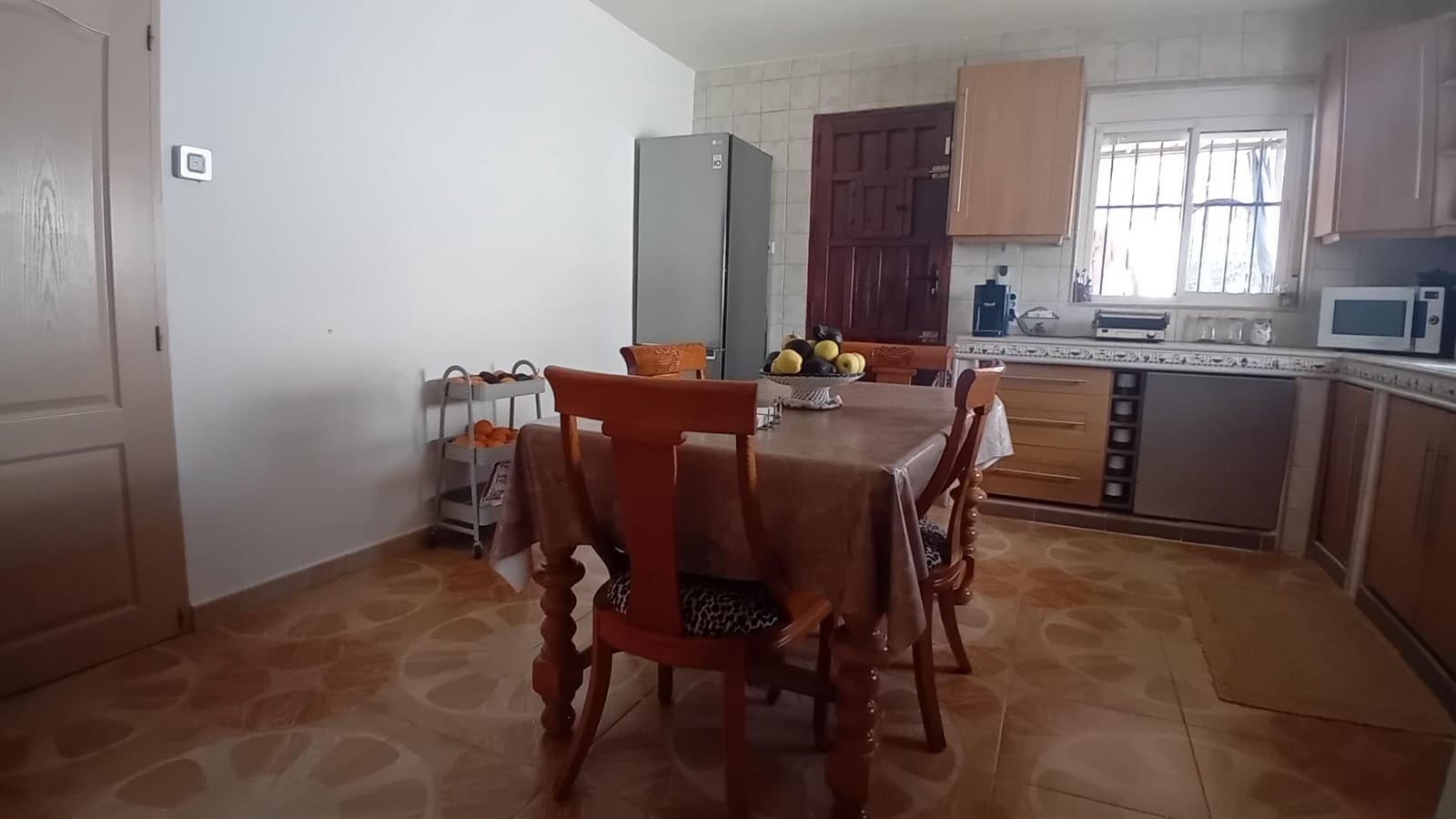 3 bedroom Villa for sale in Alfaz del Pi / L'Alfas del Pi with pool garage - € 520,000 (Ref: 8940036)