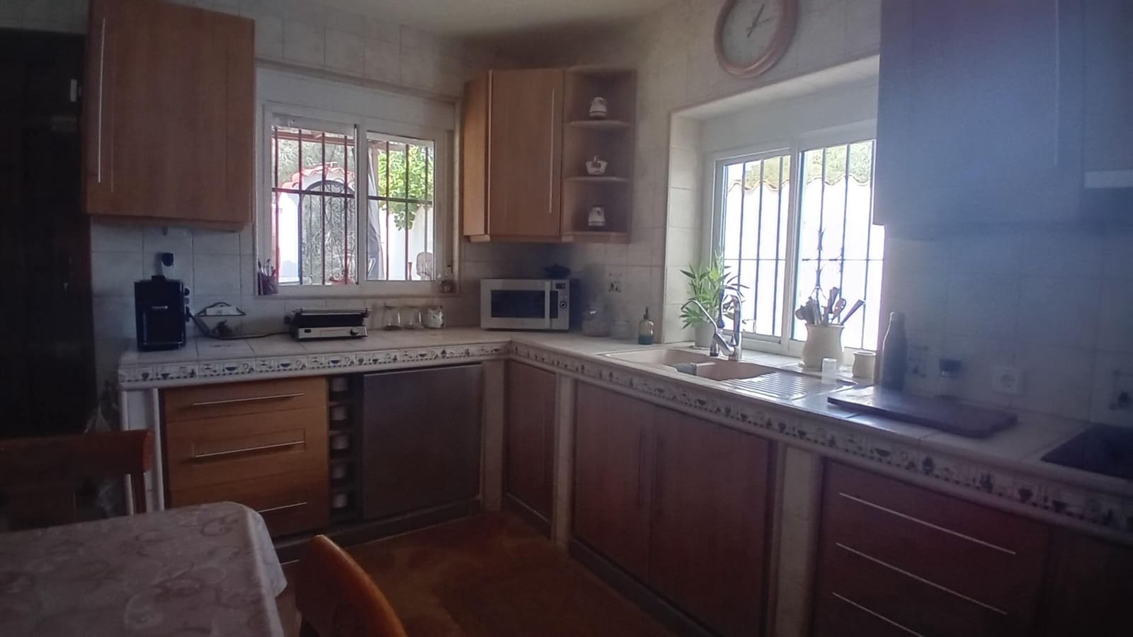 3 bedroom Villa for sale in Alfaz del Pi / L'Alfas del Pi with pool garage - € 520,000 (Ref: 8940036)