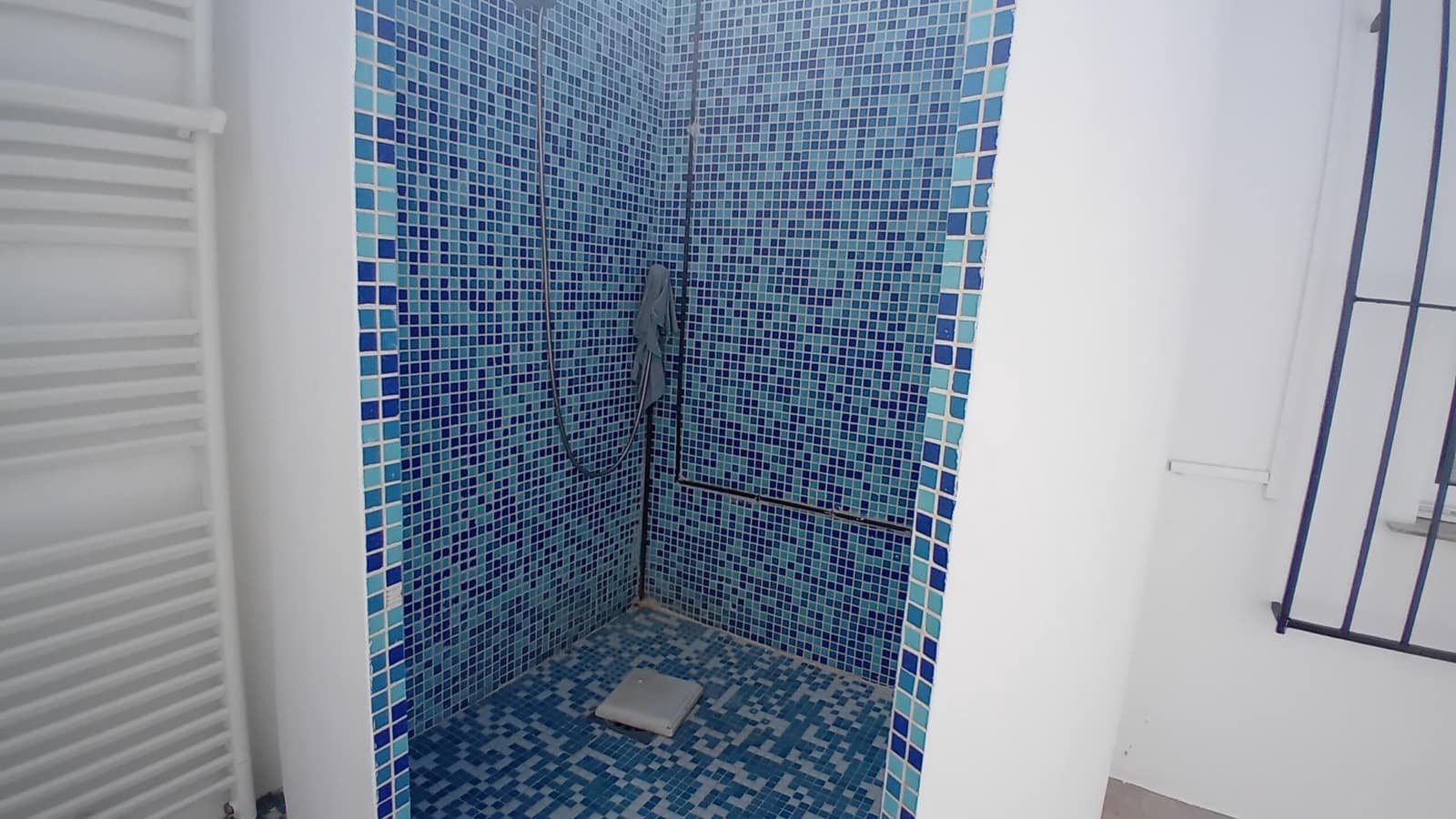 3 bedroom Villa for sale in Alfaz del Pi / L'Alfas del Pi with pool garage - € 520,000 (Ref: 8940036)