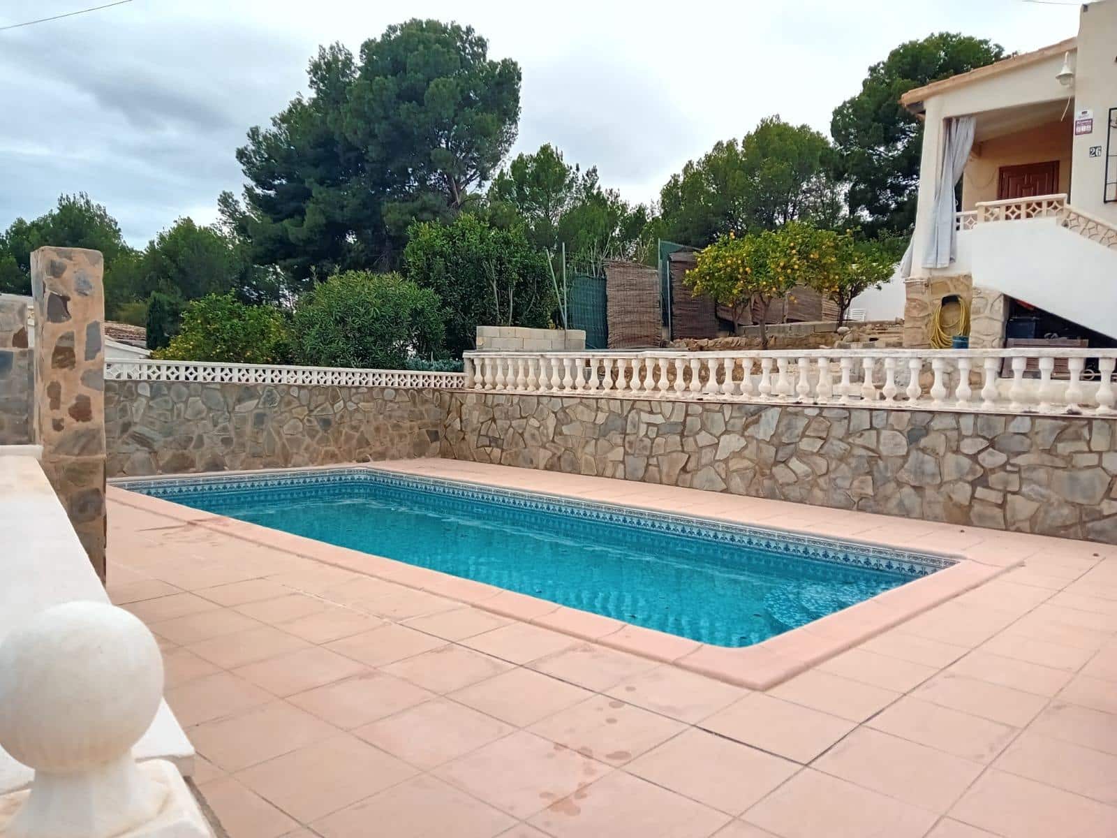 3 bedroom Villa for sale in Alfaz del Pi / L'Alfas del Pi with pool garage - € 520,000 (Ref: 8940036)