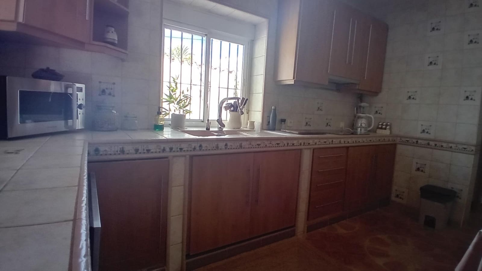 3 bedroom Villa for sale in Alfaz del Pi / L'Alfas del Pi with pool garage - € 520,000 (Ref: 8940036)