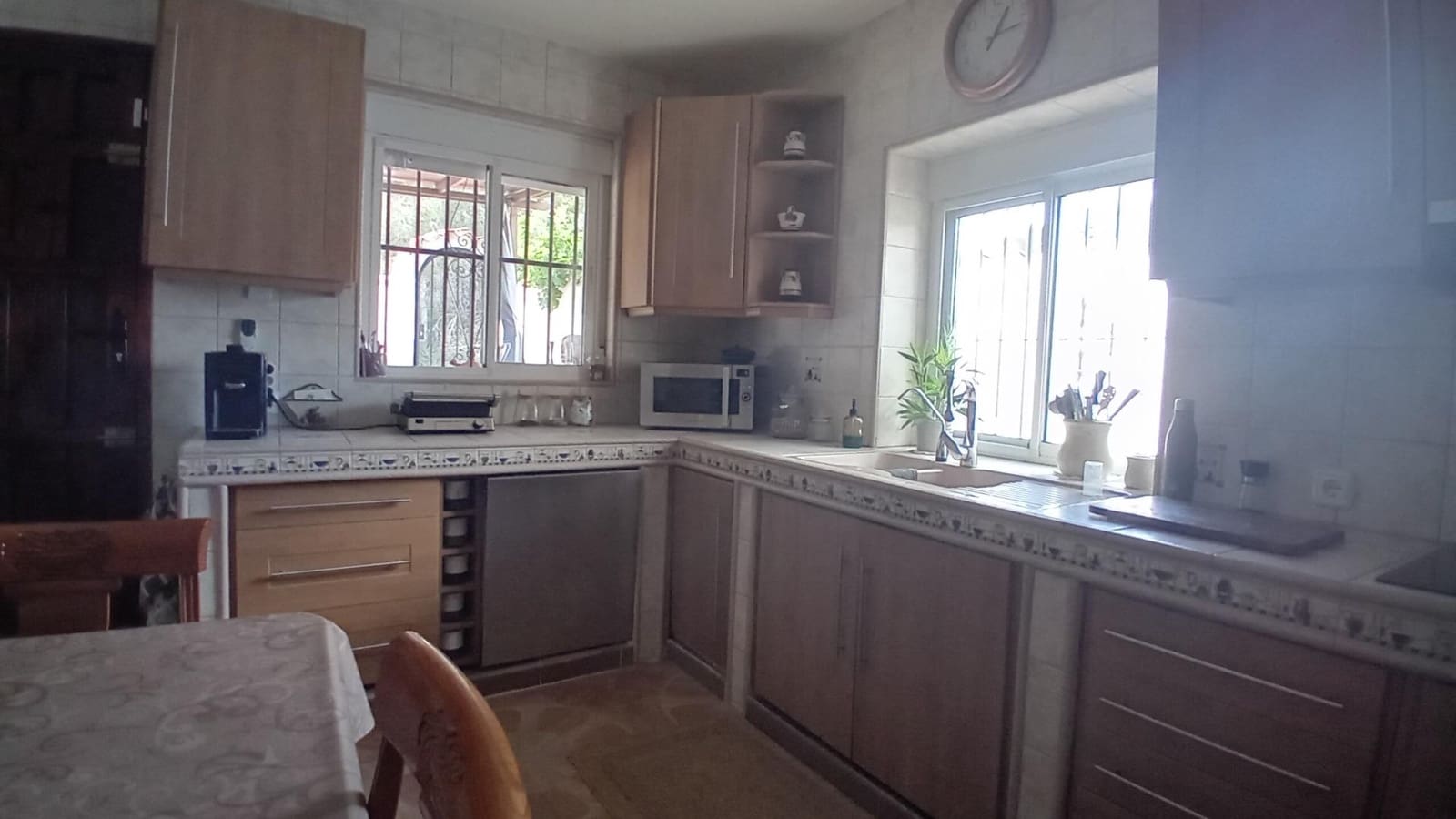 3 bedroom Villa for sale in Alfaz del Pi / L'Alfas del Pi with pool garage - € 520,000 (Ref: 8940036)