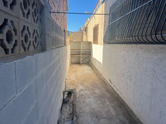 Business for sale in La Villajoyosa / Vila Joiosa - € 163,000 (Ref: 9001659)