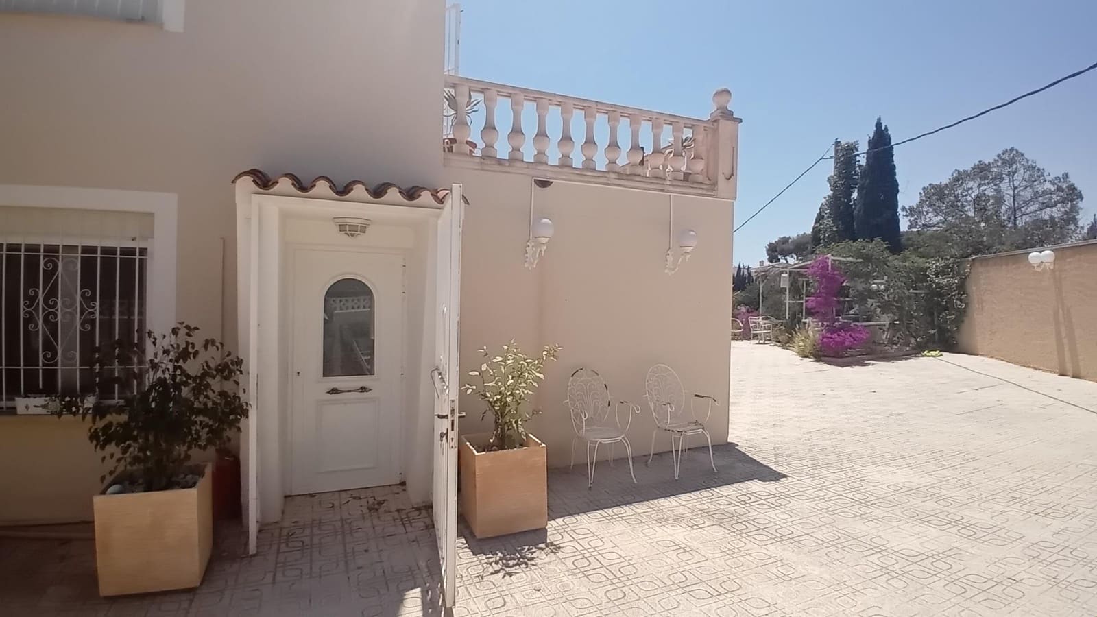 8 makuuhuone Huvila myytävänä paikassa La Nucia mukana uima-altaan - 649 000 € (Ref: 9023278)