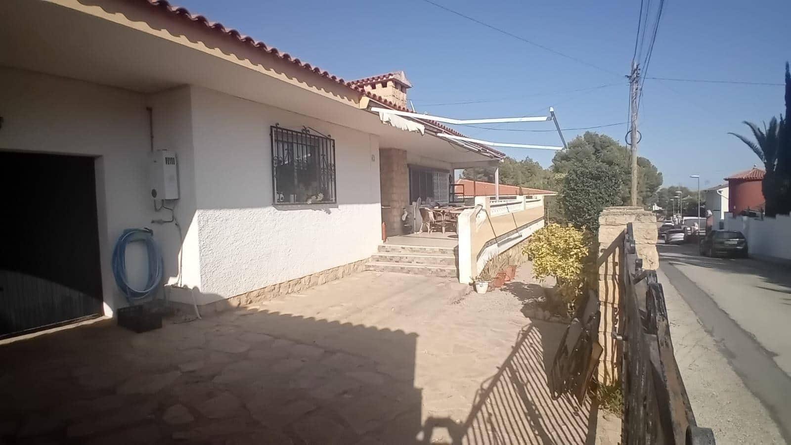2 bedroom Villa for sale in La Nucia - € 380,000 (Ref: 9029543)