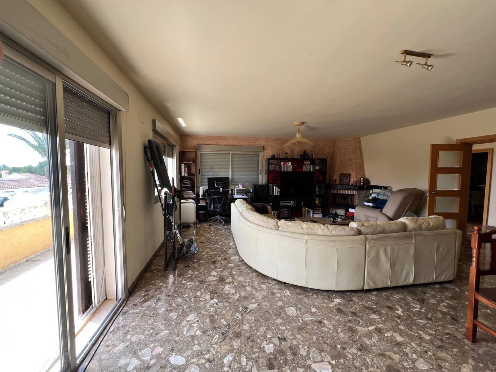 2 bedroom Villa for sale in La Nucia - € 380,000 (Ref: 9029543)