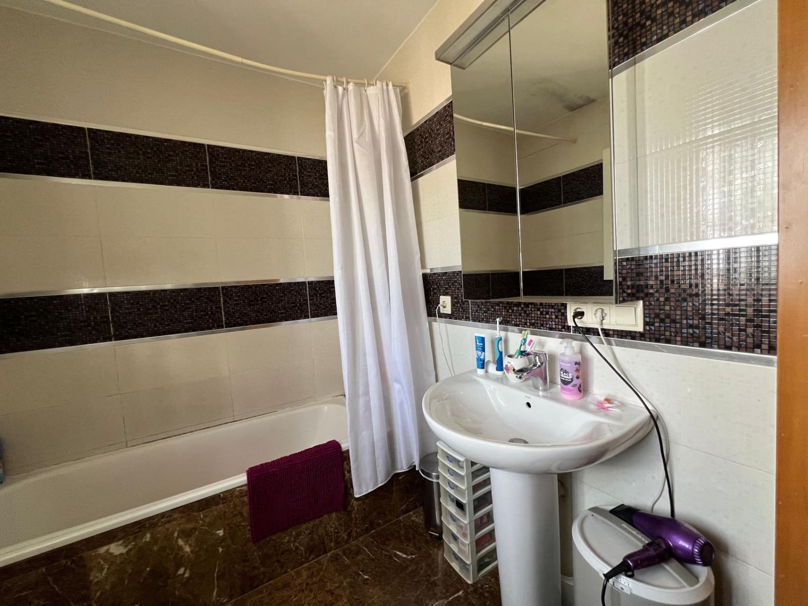 2 bedroom Villa for sale in La Nucia - € 380,000 (Ref: 9029543)