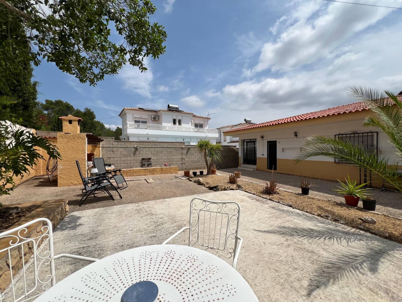 2 bedroom Villa for sale in La Nucia - € 380,000 (Ref: 9029543)