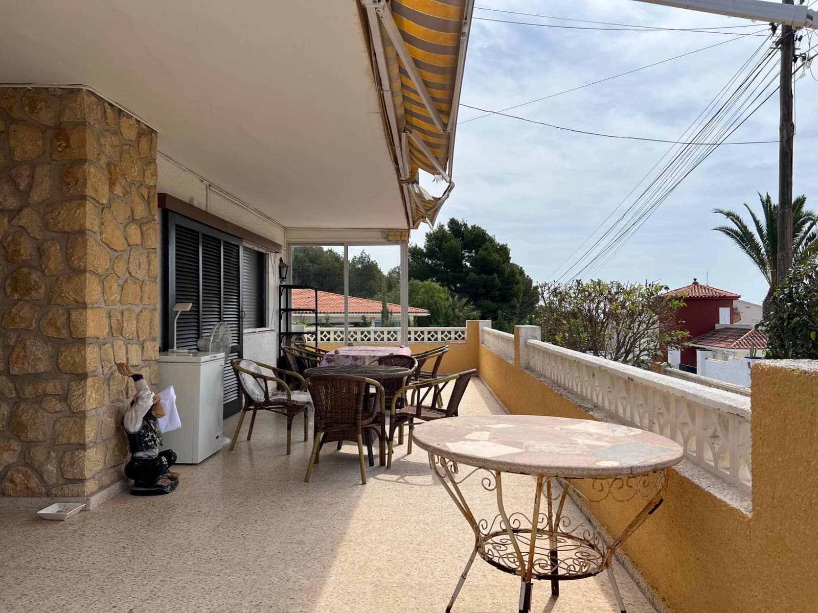 2 bedroom Villa for sale in La Nucia - € 380,000 (Ref: 9029543)
