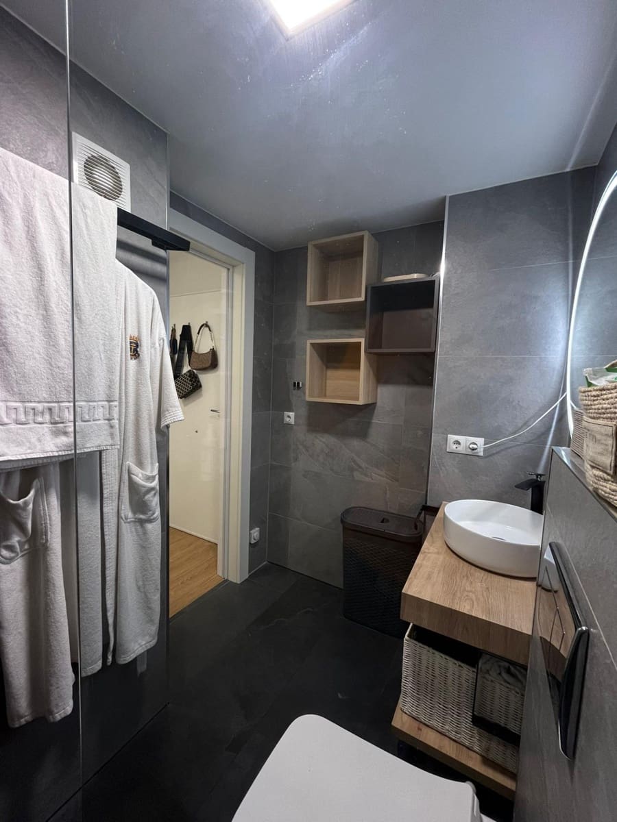 Studio til salgs i Benidorm - € 86 000 (Ref: 9075122)