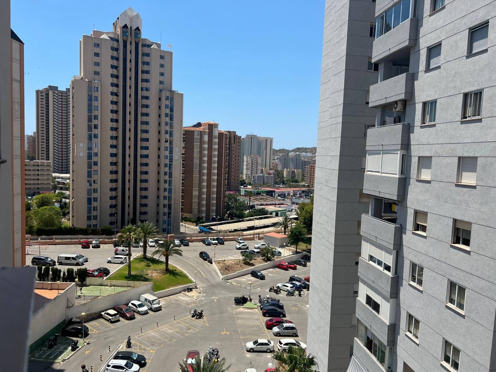 3 sypialnia Mieszkanie na sprzedaż w Benidorm z basenem - 235 000 € (Ref: 9106540)