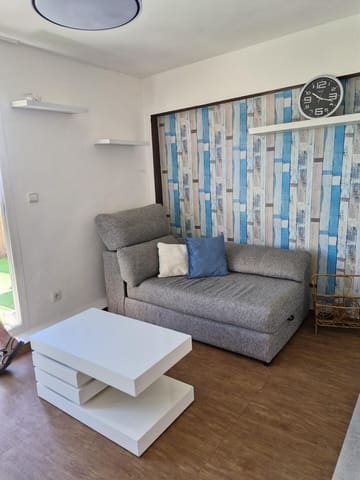2 soveværelse Penthouse til leje i Alfaz del Pi / L'Alfàs del Pi - € 850 (Ref: 9149270)