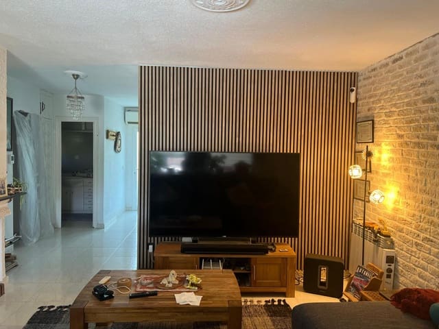 3 sovrum Radhus till salu i La Nucia med pool - 299 000 € (Ref: 9161031)