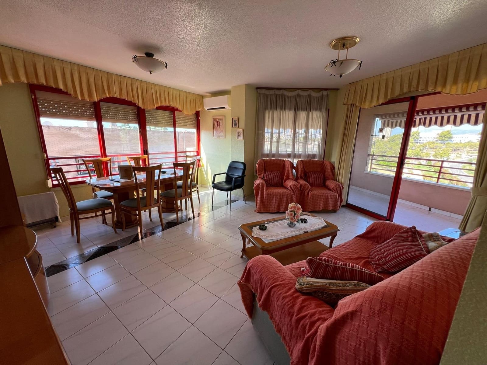 3 Zimmer Wohnung zu verkaufen in Benidorm - 265.000 € (Ref: 9161032)