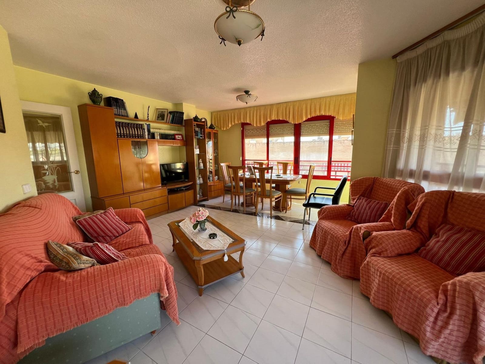 3 Zimmer Wohnung zu verkaufen in Benidorm - 265.000 € (Ref: 9161032)