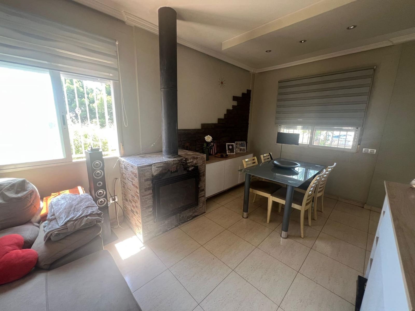 2 bedroom Villa for sale in Polop with pool - € 249,000 (Ref: 9192353)
