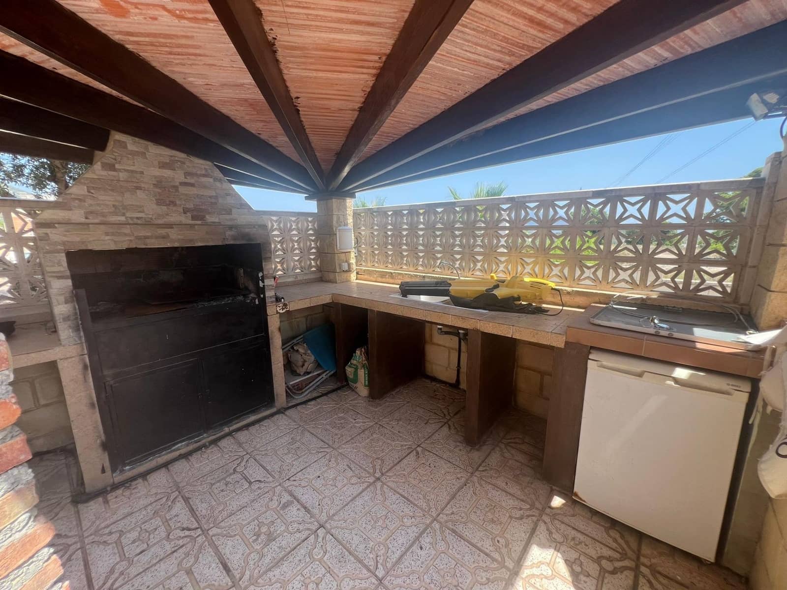 2 bedroom Villa for sale in Polop with pool - € 249,000 (Ref: 9192353)