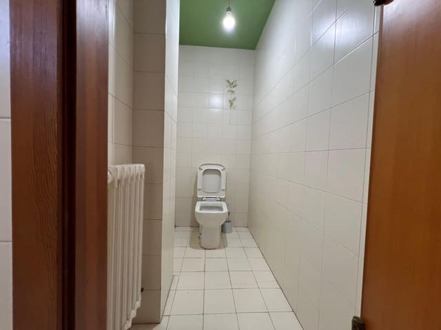 7 makuuhuone Huvila myytävänä paikassa La Nucia mukana uima-altaan 
autotalli - 950 000 € (Ref: 9255306)