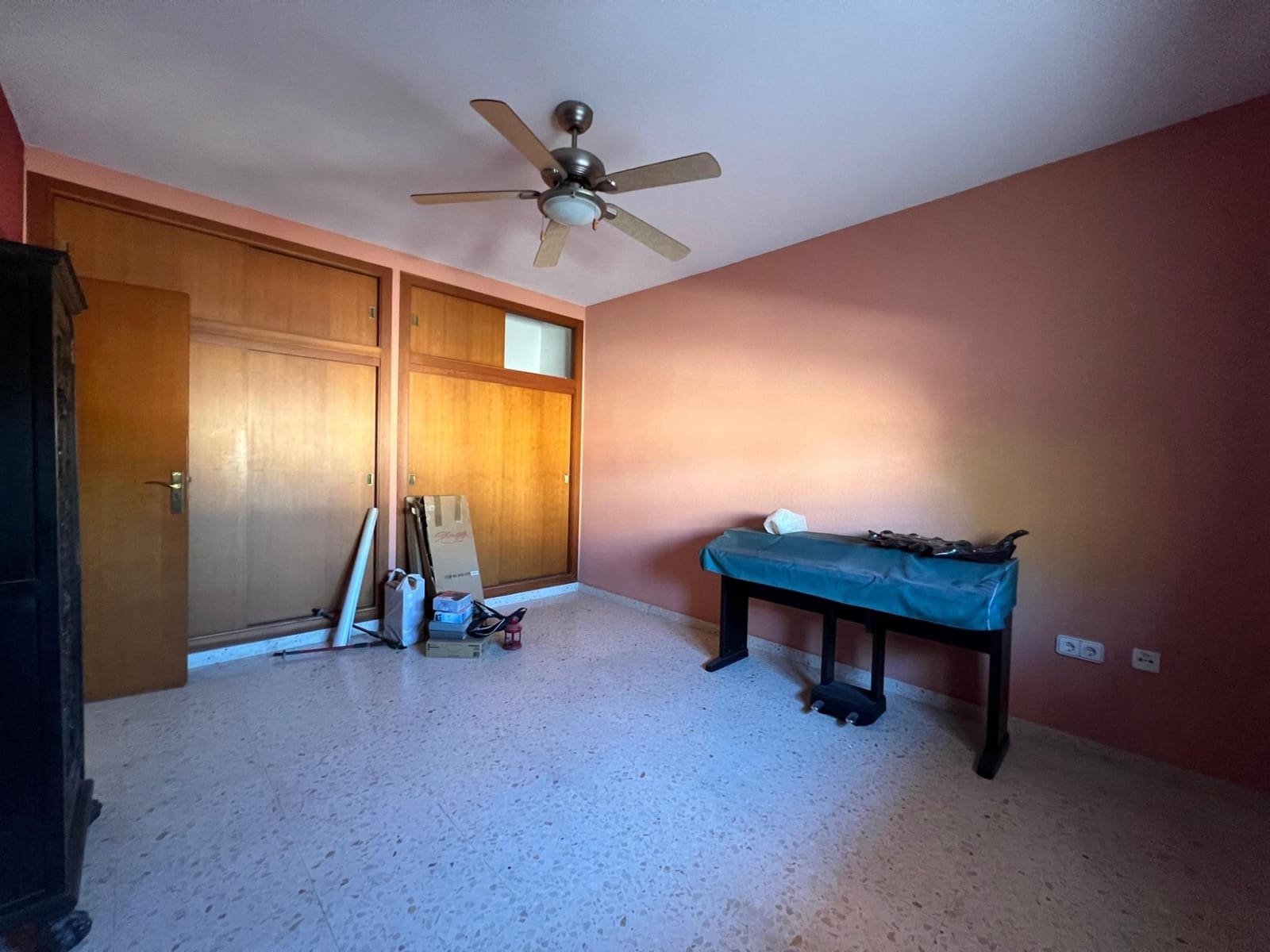 Chalet de 7 habitaciones en La Nucia en venta con piscina garaje - 950.000 € (Ref: 9255306)