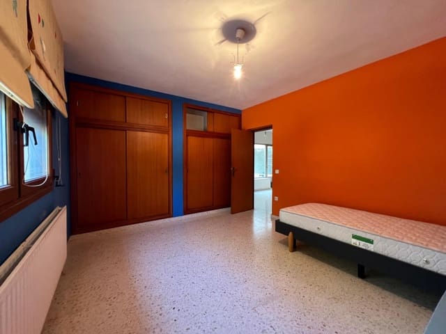 7 makuuhuone Huvila myytävänä paikassa La Nucia mukana uima-altaan 
autotalli - 950 000 € (Ref: 9255306)