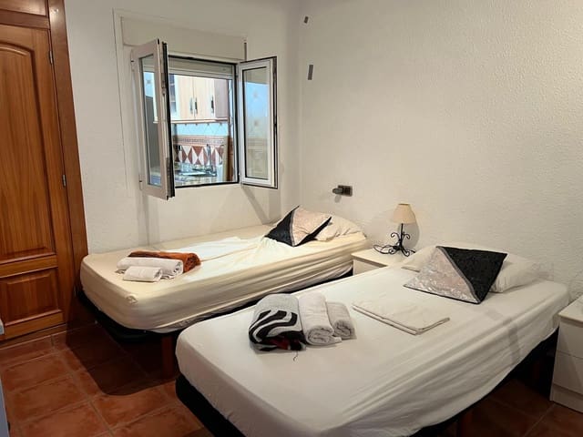 4 bedroom Villa for sale in Barranco Hondo, La Nucia - € 635,000 (Ref: 9255309)
