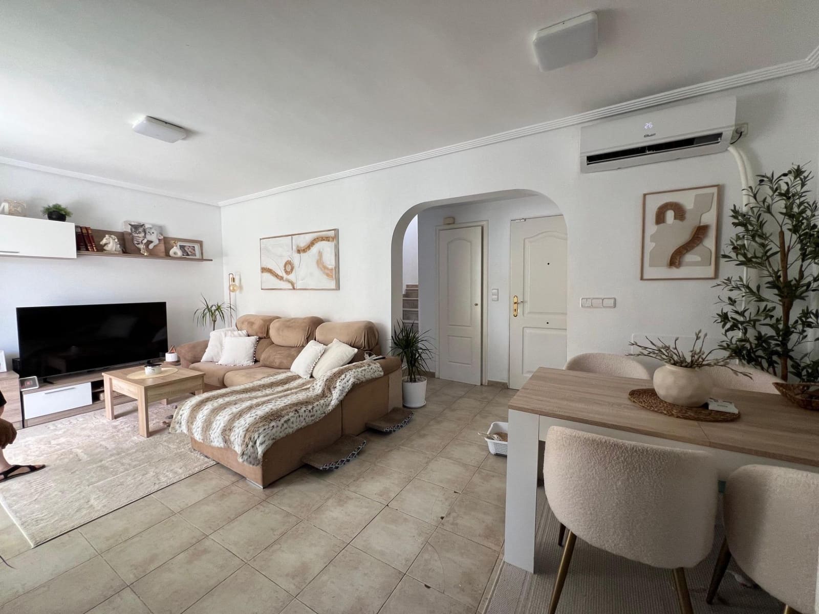 2 chambre Villa/Maison Mitoyenne à vendre à El Campello avec piscine - 690 000 € (Ref: 9257317)