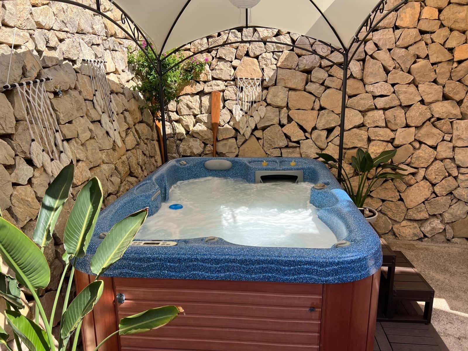 2 chambre Villa/Maison Mitoyenne à vendre à El Campello avec piscine - 690 000 € (Ref: 9257317)