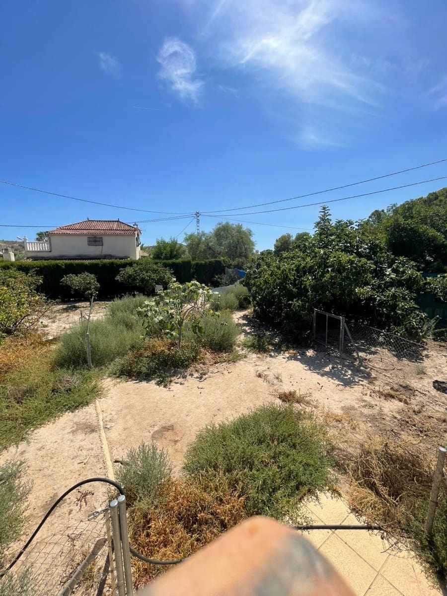 4 makuuhuone Huvila myytävänä paikassa Busot - 350 000 € (Ref: 9262621)