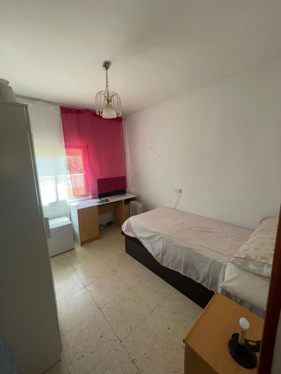 4 makuuhuone Huvila myytävänä paikassa Busot - 350 000 € (Ref: 9262621)