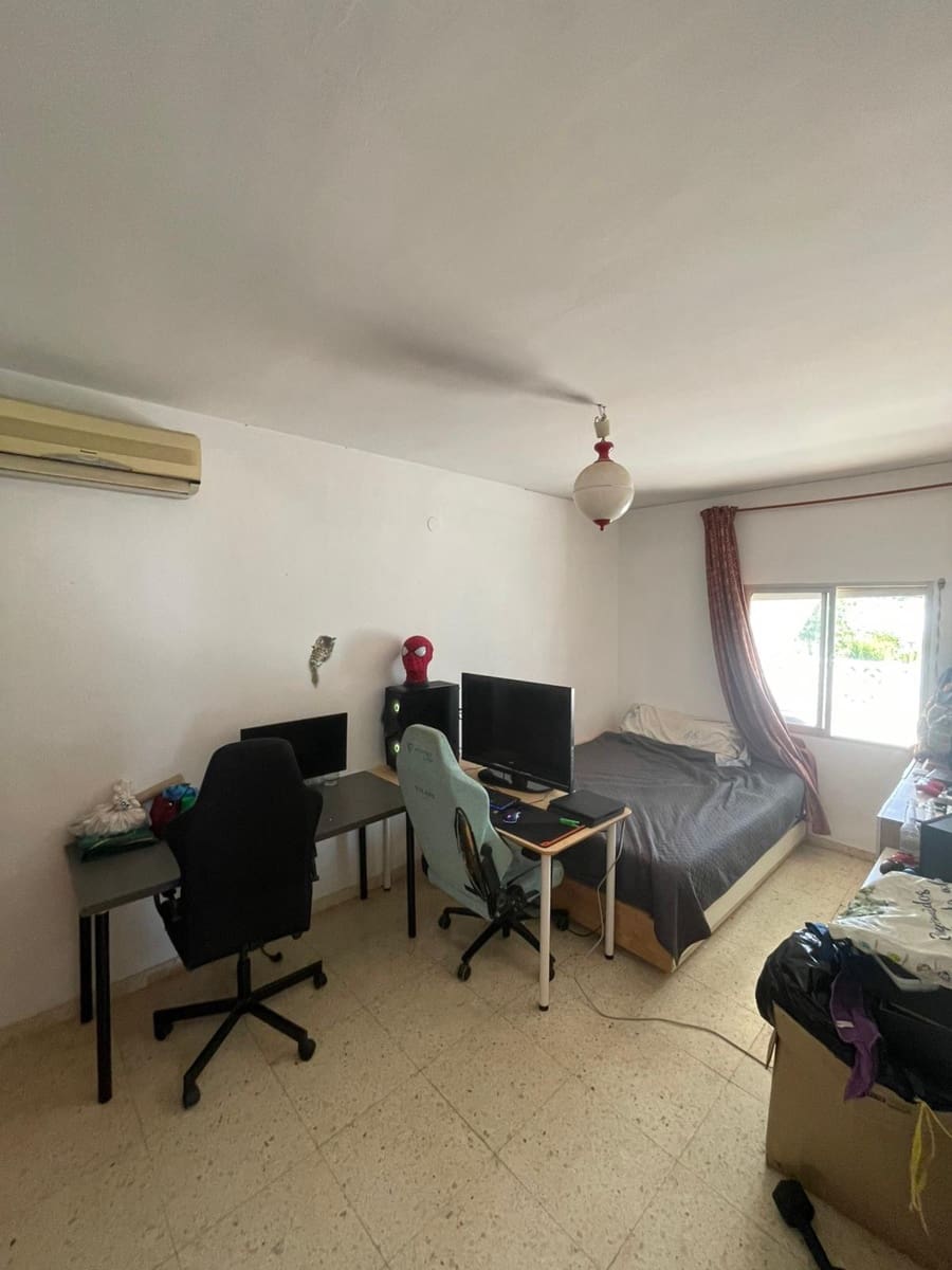 4 makuuhuone Huvila myytävänä paikassa Busot - 350 000 € (Ref: 9262621)