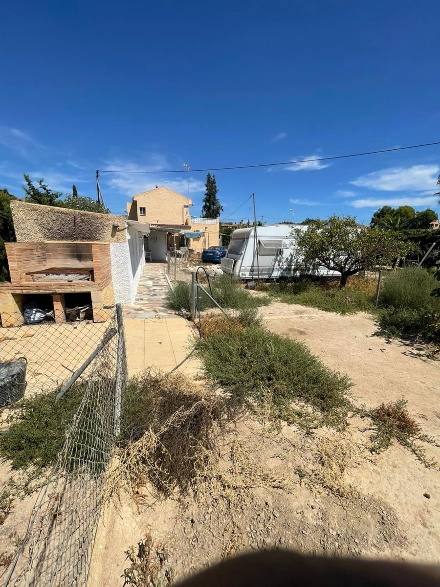 4 makuuhuone Huvila myytävänä paikassa Busot - 350 000 € (Ref: 9262621)