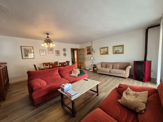 Piso de 3 habitaciones en La Nucia en venta con garaje - 242.000 € (Ref: 9303560)