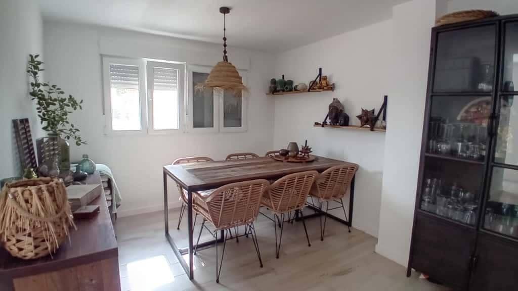 2 makuuhuone Rivitalo myytävänä paikassa La Nucia mukana uima-altaan 
autotalli - 245 000 € (Ref: 9308529)