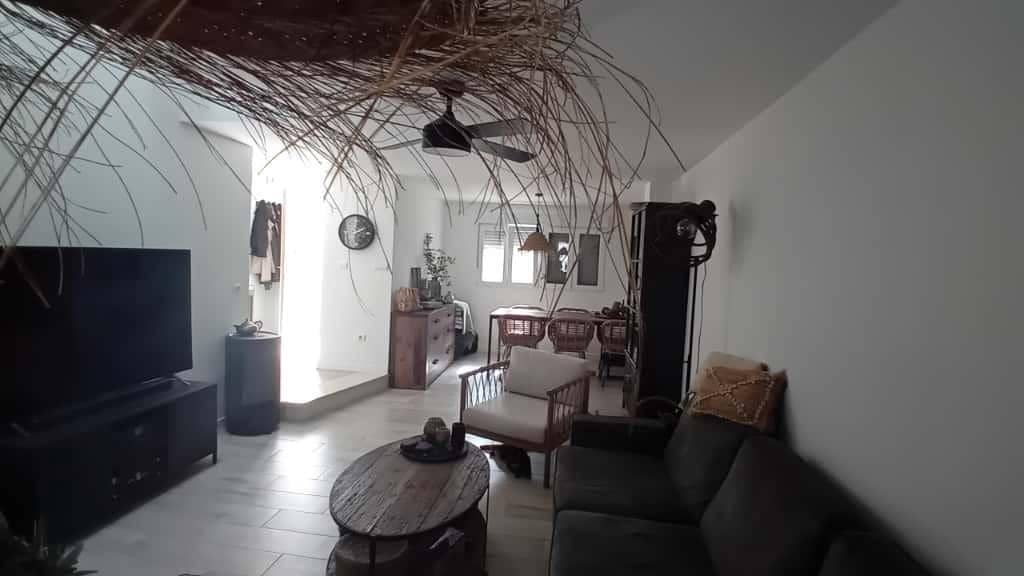 2 makuuhuone Rivitalo myytävänä paikassa La Nucia mukana uima-altaan 
autotalli - 245 000 € (Ref: 9308529)