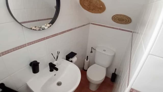 2 makuuhuone Rivitalo myytävänä paikassa La Nucia mukana uima-altaan 
autotalli - 245 000 € (Ref: 9308529)