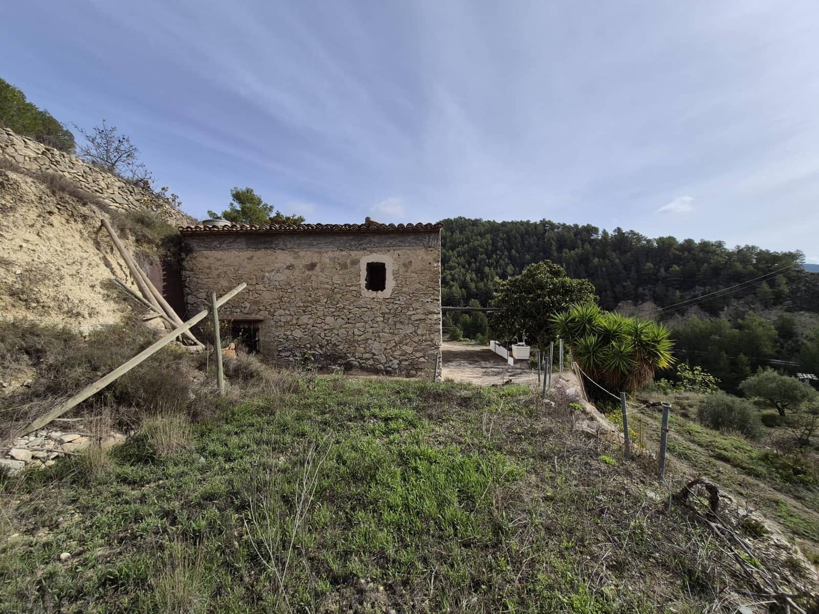 4 bedroom Finca/Country House for sale in Relleu - € 265,000 (Ref: 9338059)