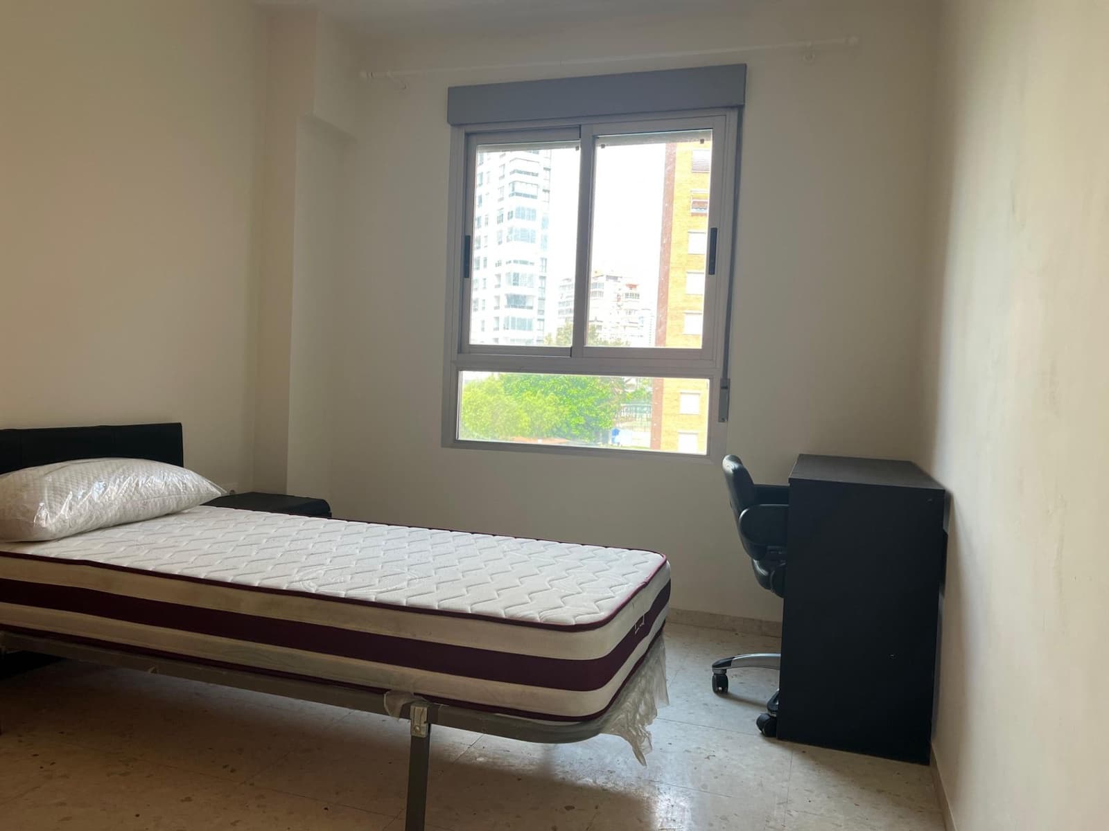 3 slaapkamer Flat te koop in Benidorm met zwembad - € 375.000 (Ref: 9419790)