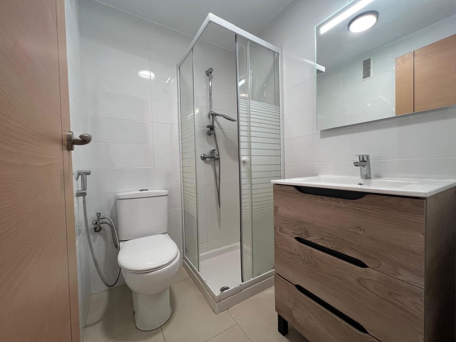 3 slaapkamer Flat te koop in Benidorm met zwembad - € 375.000 (Ref: 9419790)