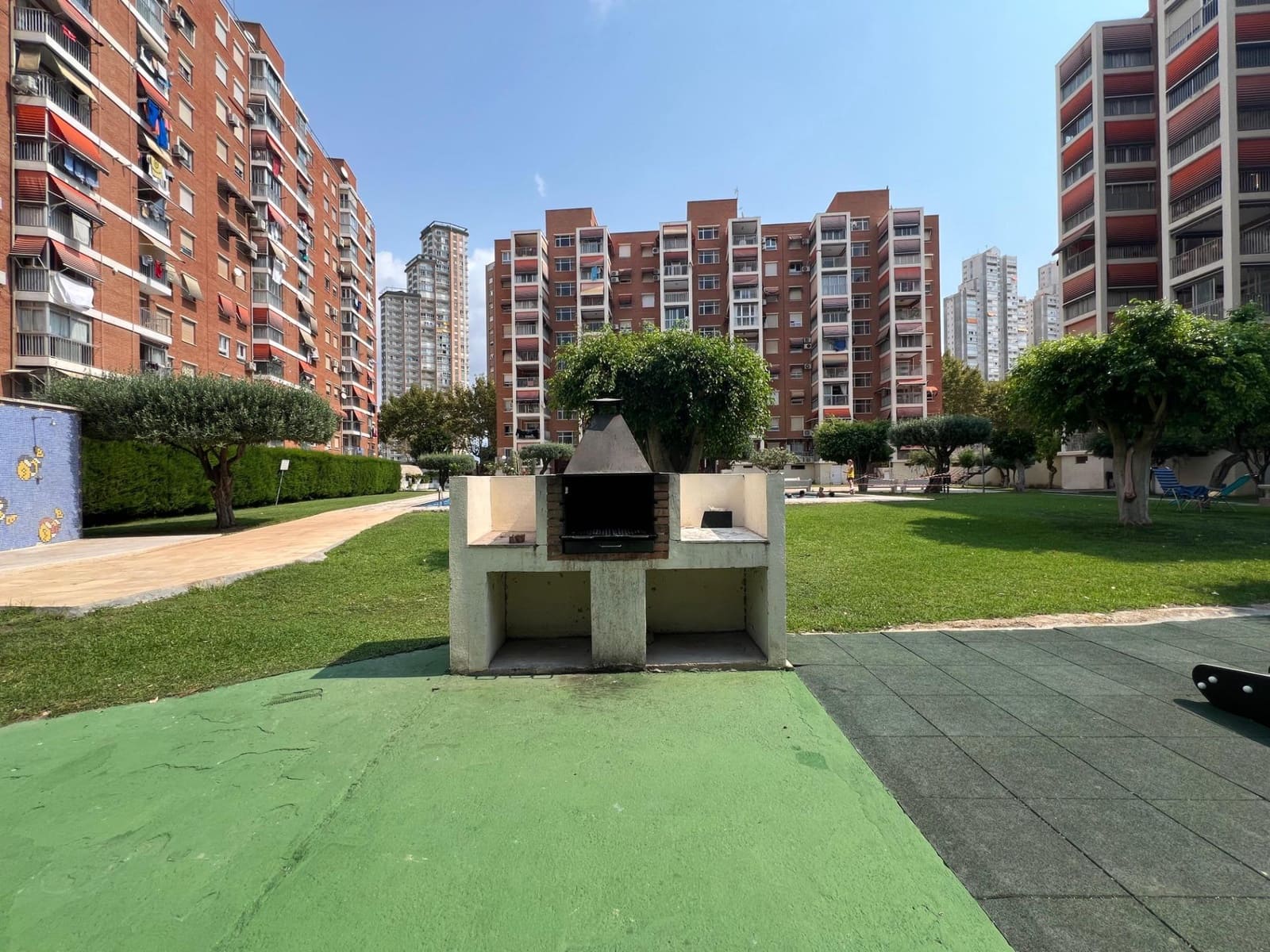 3 slaapkamer Flat te koop in Benidorm met zwembad - € 375.000 (Ref: 9419790)