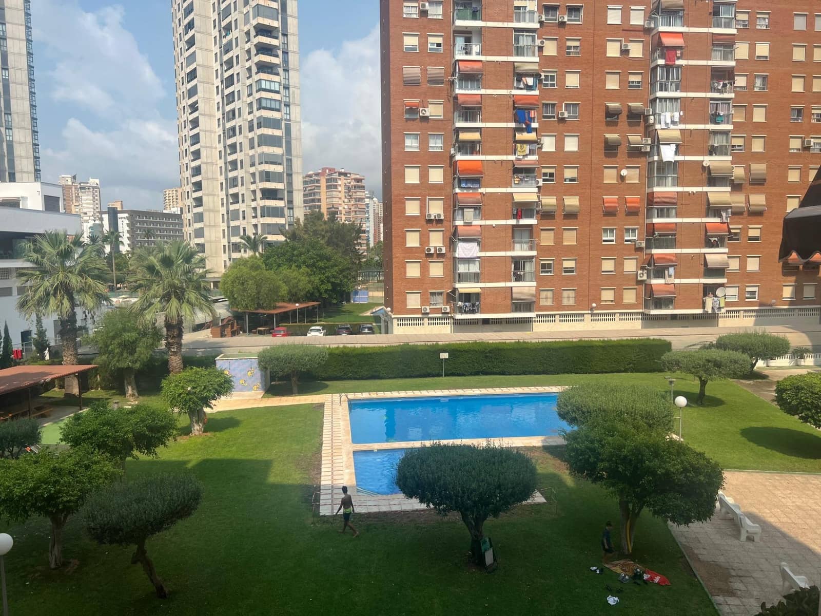 3 slaapkamer Flat te koop in Benidorm met zwembad - € 375.000 (Ref: 9419790)