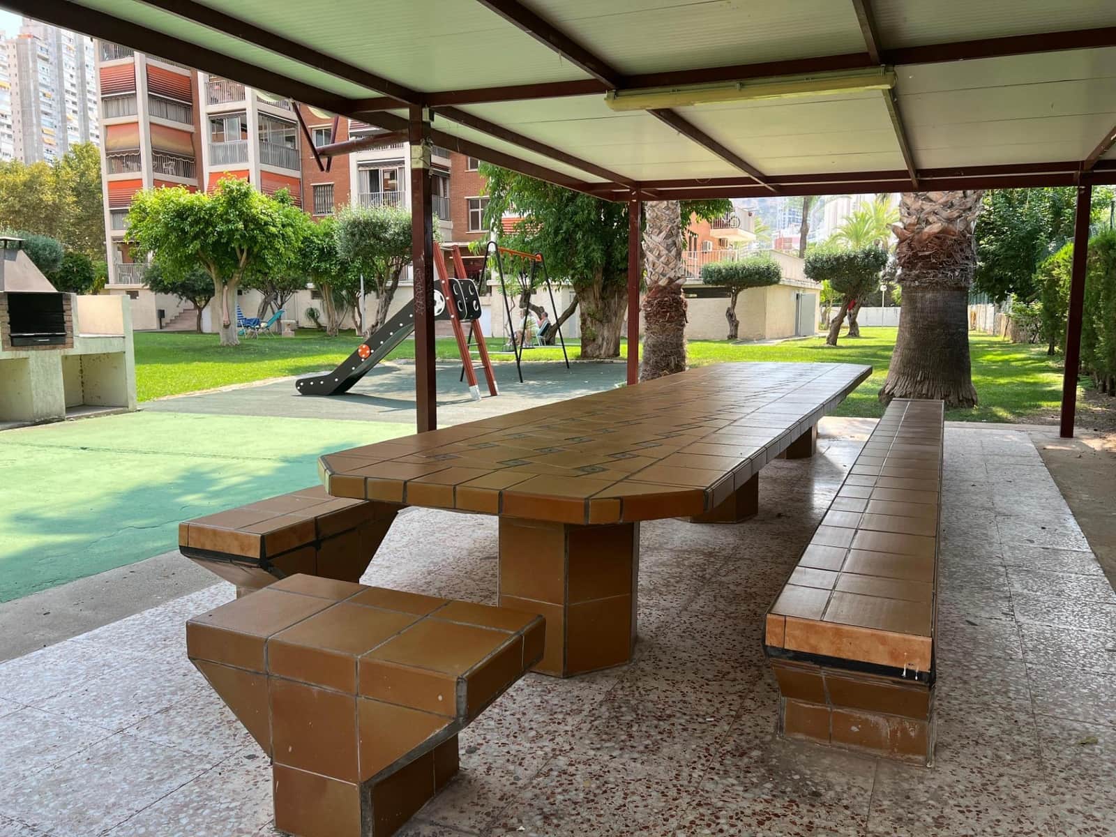 3 slaapkamer Flat te koop in Benidorm met zwembad - € 375.000 (Ref: 9419790)