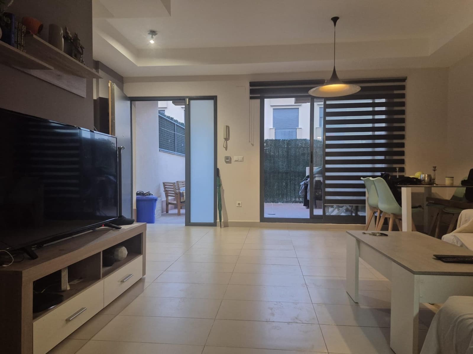 3 soveværelse Rækkehus til leje i Polop med garage - € 1.000 (Ref: 9482052)