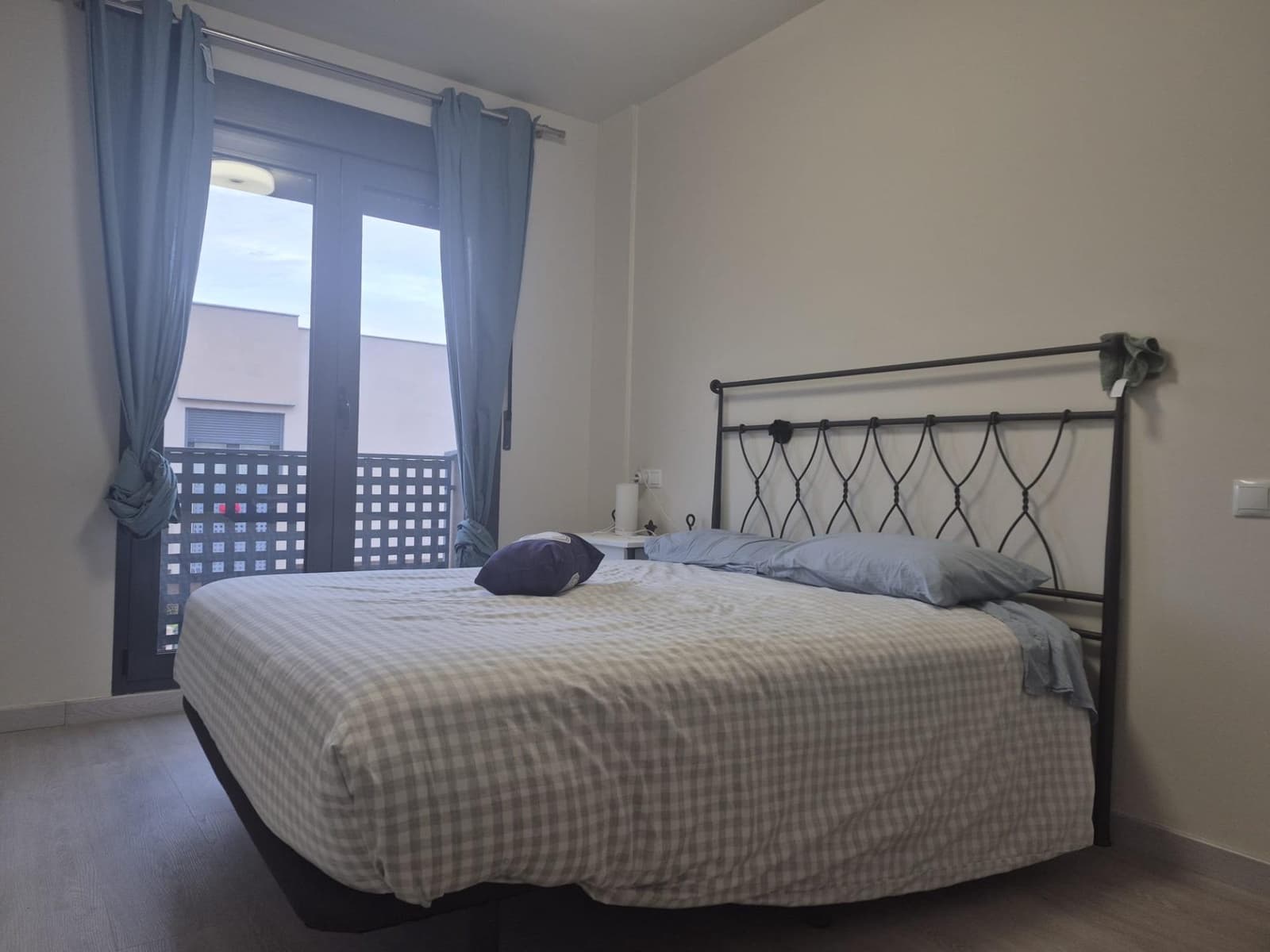 3 soveværelse Rækkehus til leje i Polop med garage - € 1.000 (Ref: 9482052)