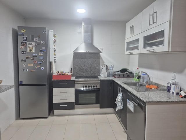 Villa/Maison Mitoyenne de 3 chambres à louer à Polop avec garage - 1 000 € (Ref: 9482052)